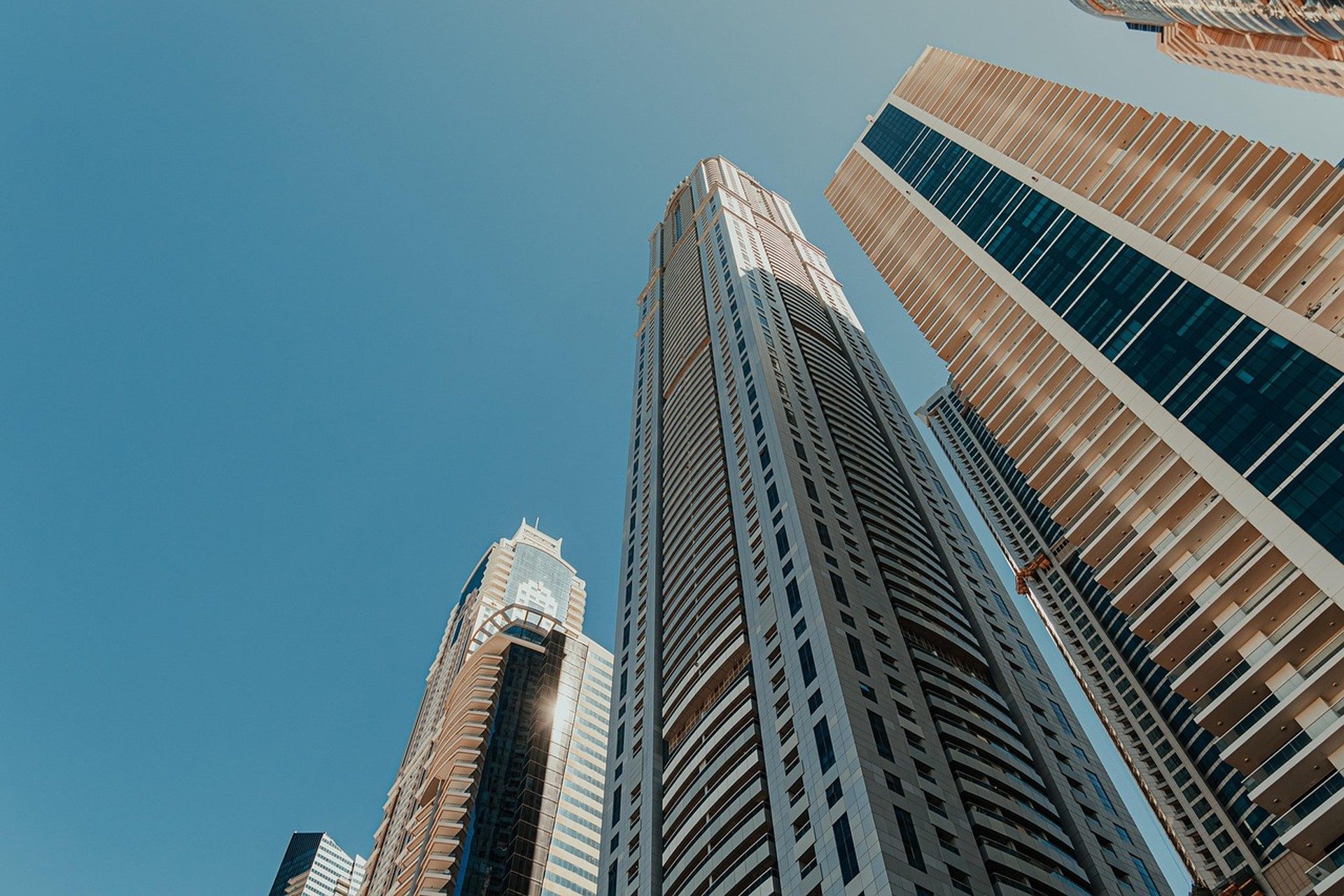 Why Four-Layer Towers Outperform Single-Use Reconstruction Projects